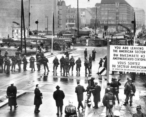 Berliner Mauer Checkpoint Charlie, 1961