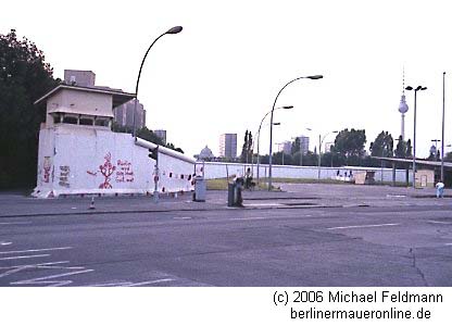 Berliner Mauer 1990 Grenzbergang Heinrich-Heine-Strae