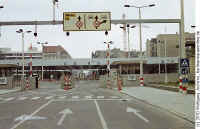 Berlin Checkpoint Charlie 1987